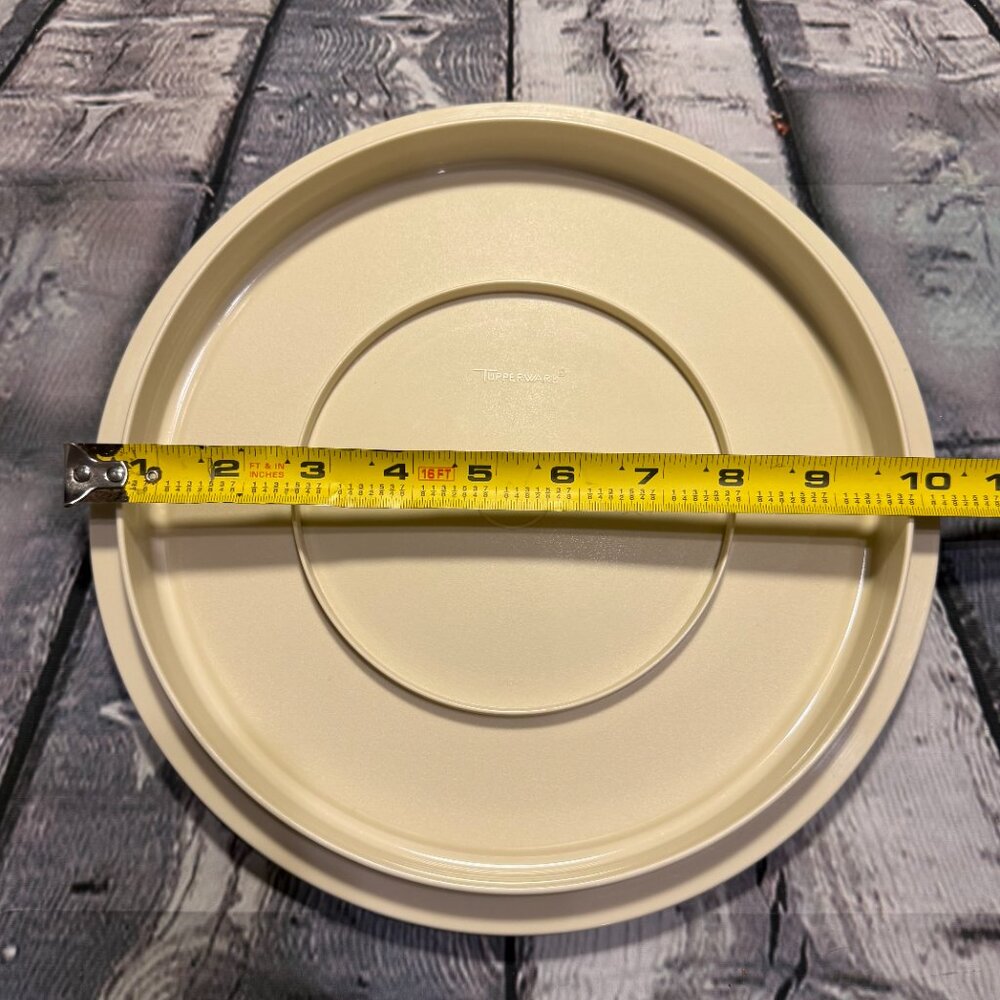 Vintage Tupperware Round Cake\Dessert\Snack Carrier Retro Kitchen Storage - Picture 8 of 10